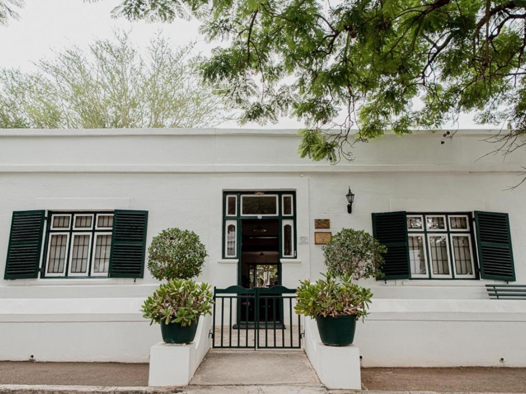 Graaff-Reinet Cypress Cottage מראה חיצוני תמונה