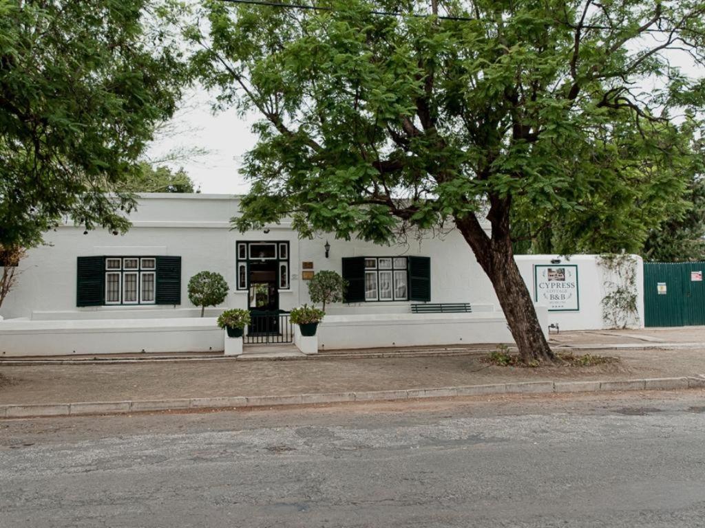 Graaff-Reinet Cypress Cottage מראה חיצוני תמונה